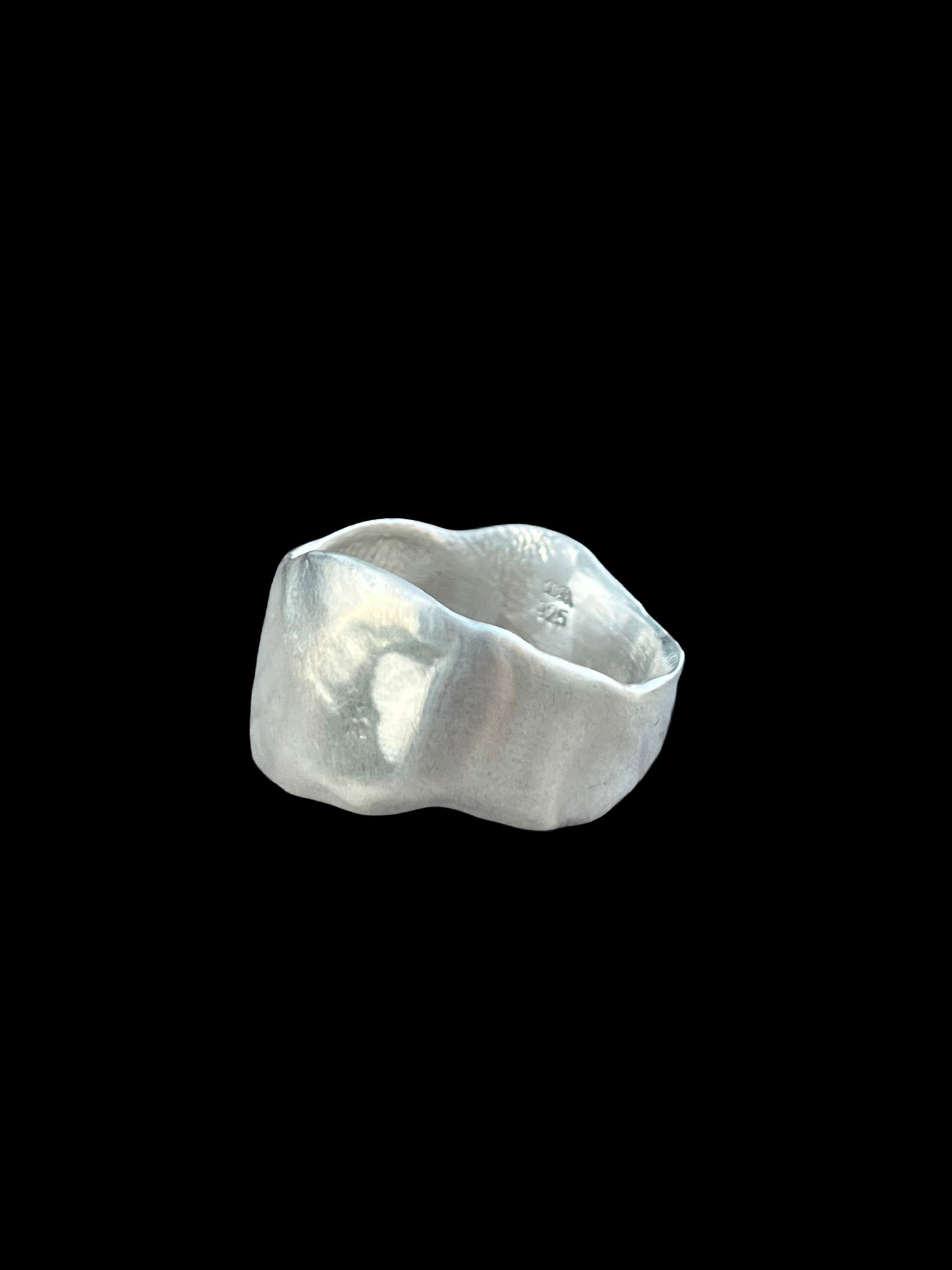 kelpy ring *wide