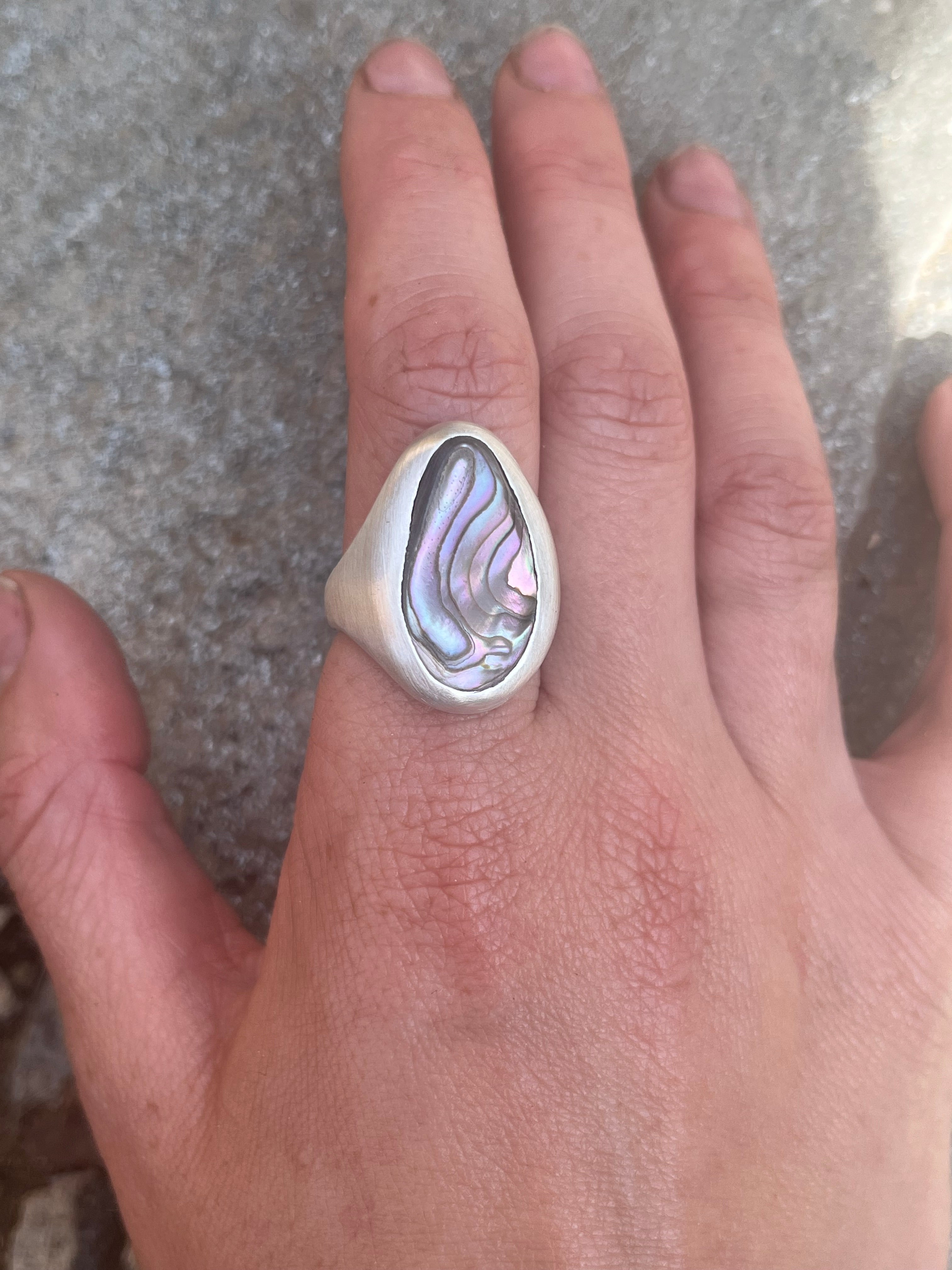 abalone ring~size 8