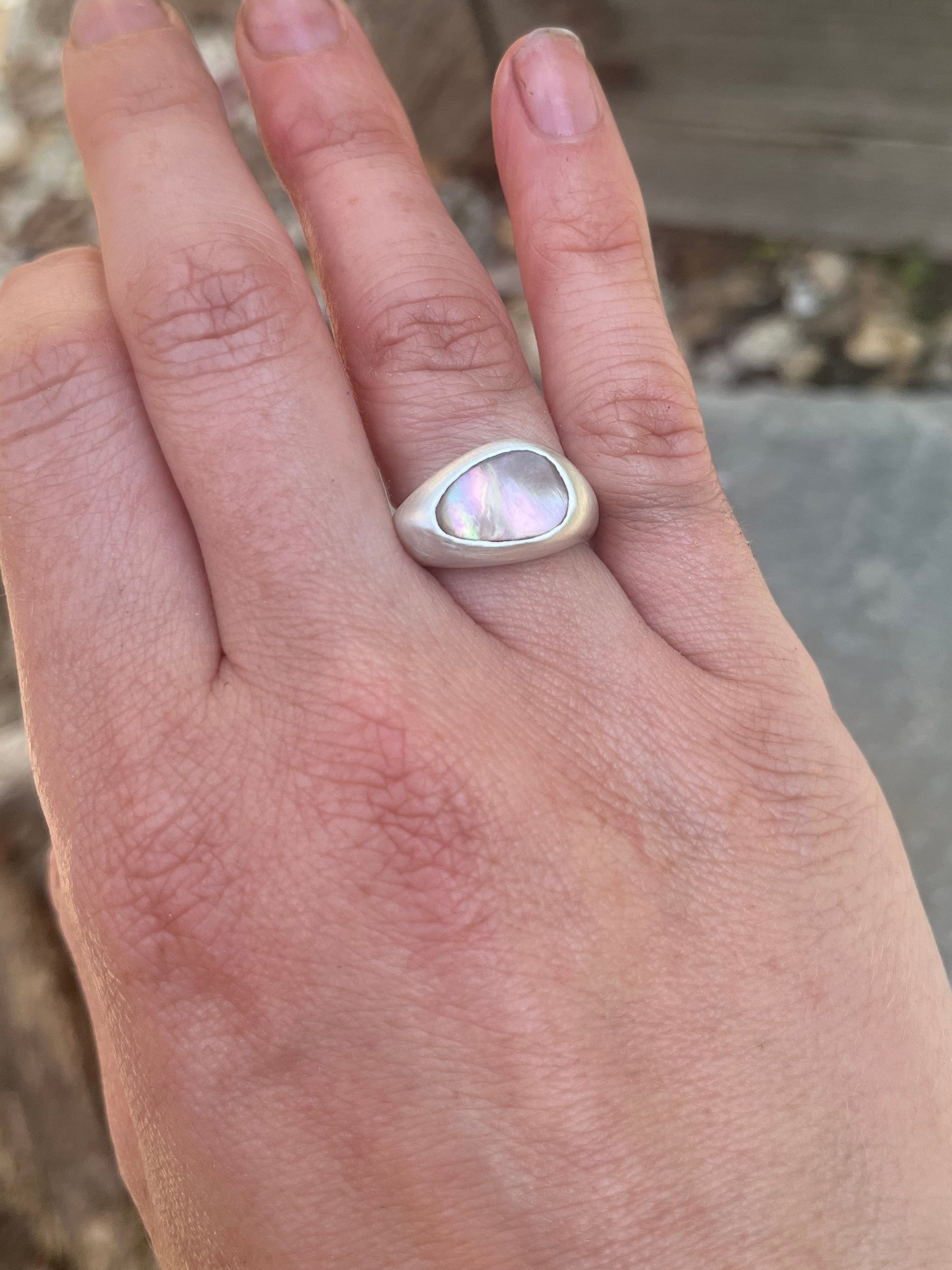 abalone ring~size 4.5