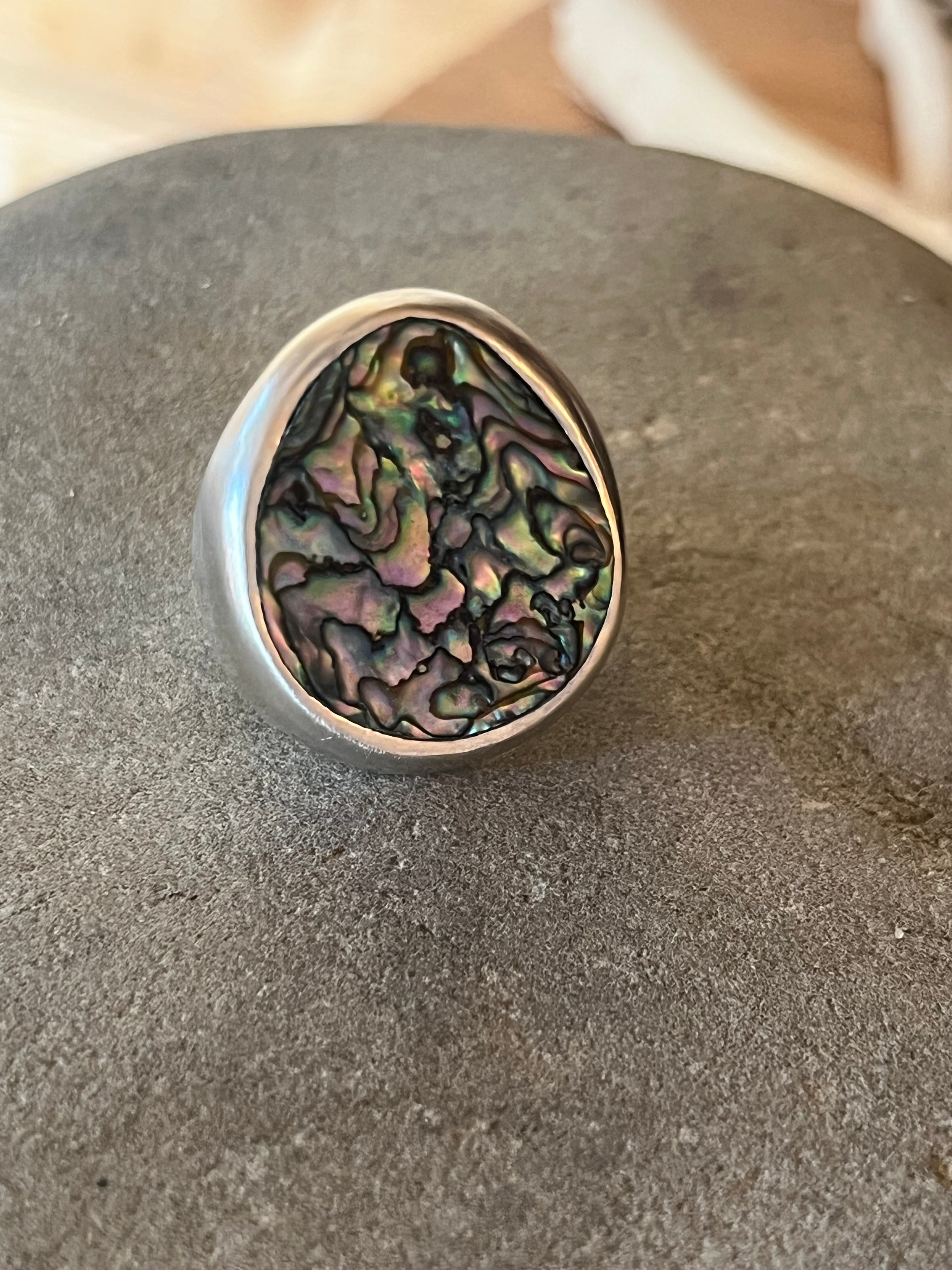 abalone ring ~ size 7.5