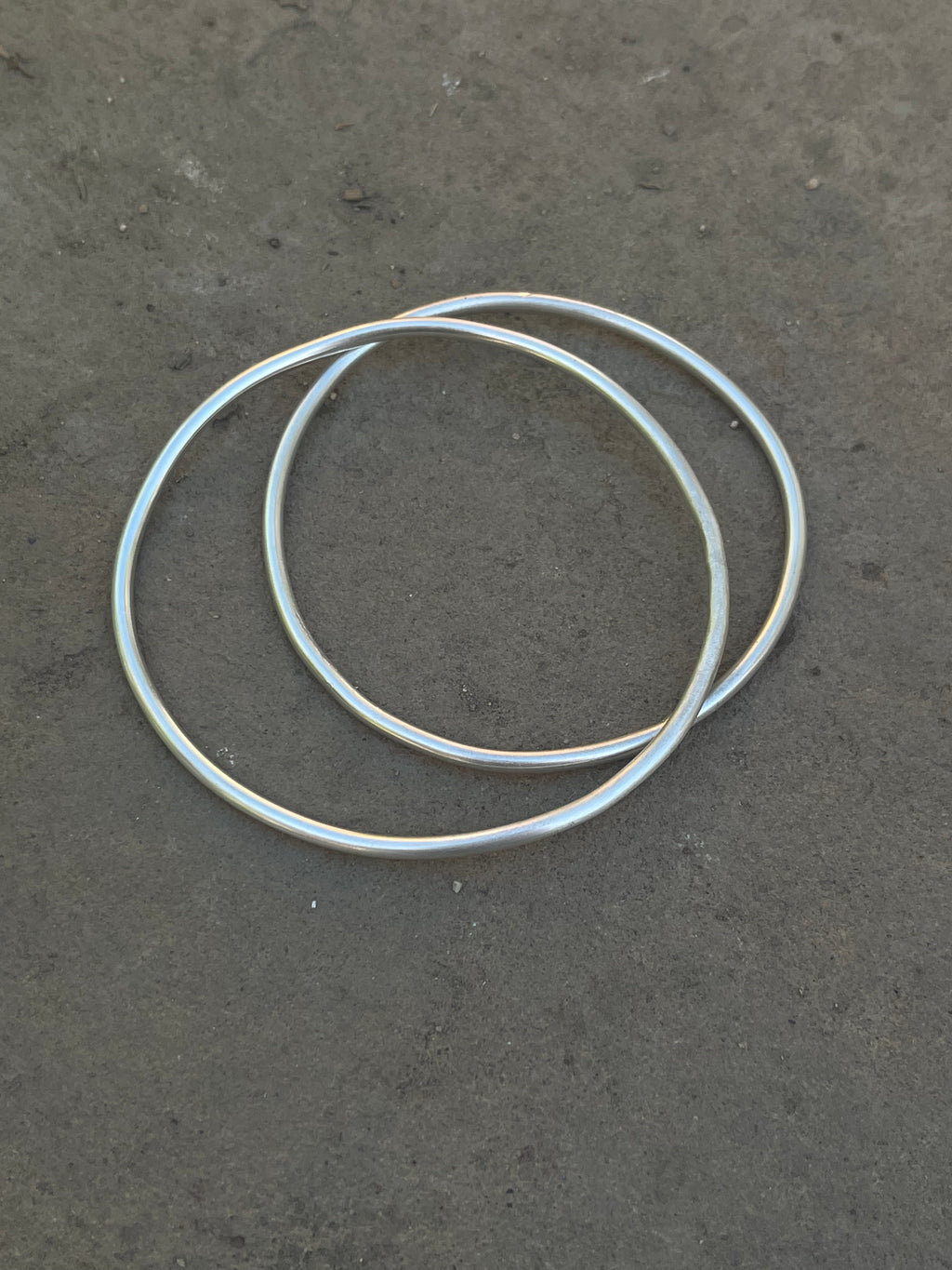 thin stacking bangle