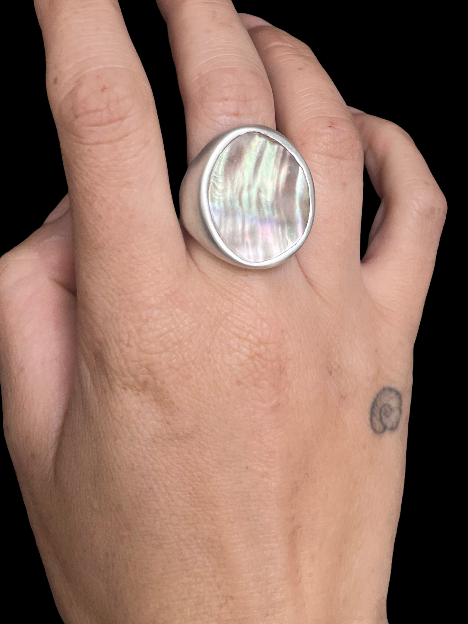 white abalone ring