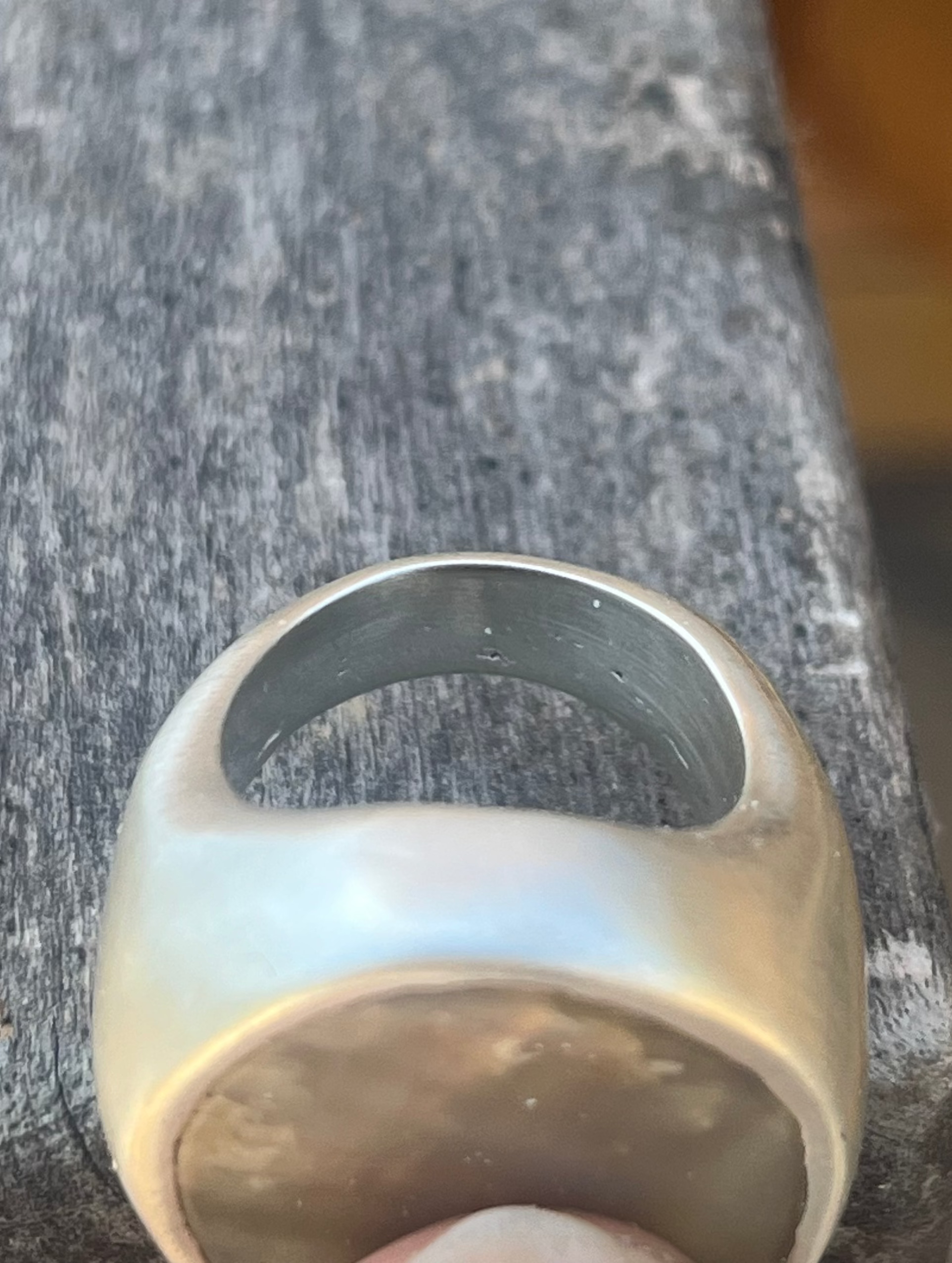 white abalone ring