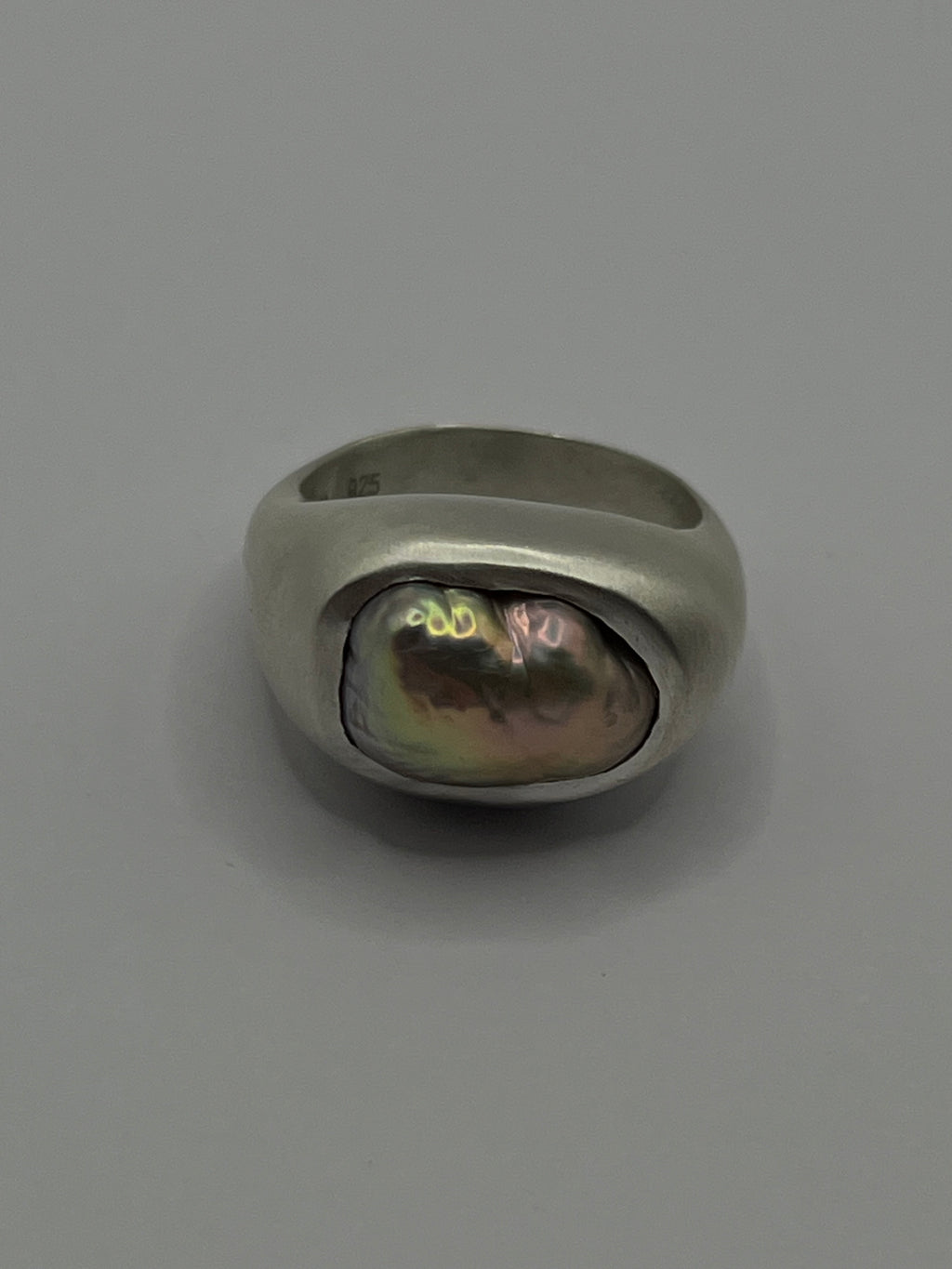 pearl ring~size 7