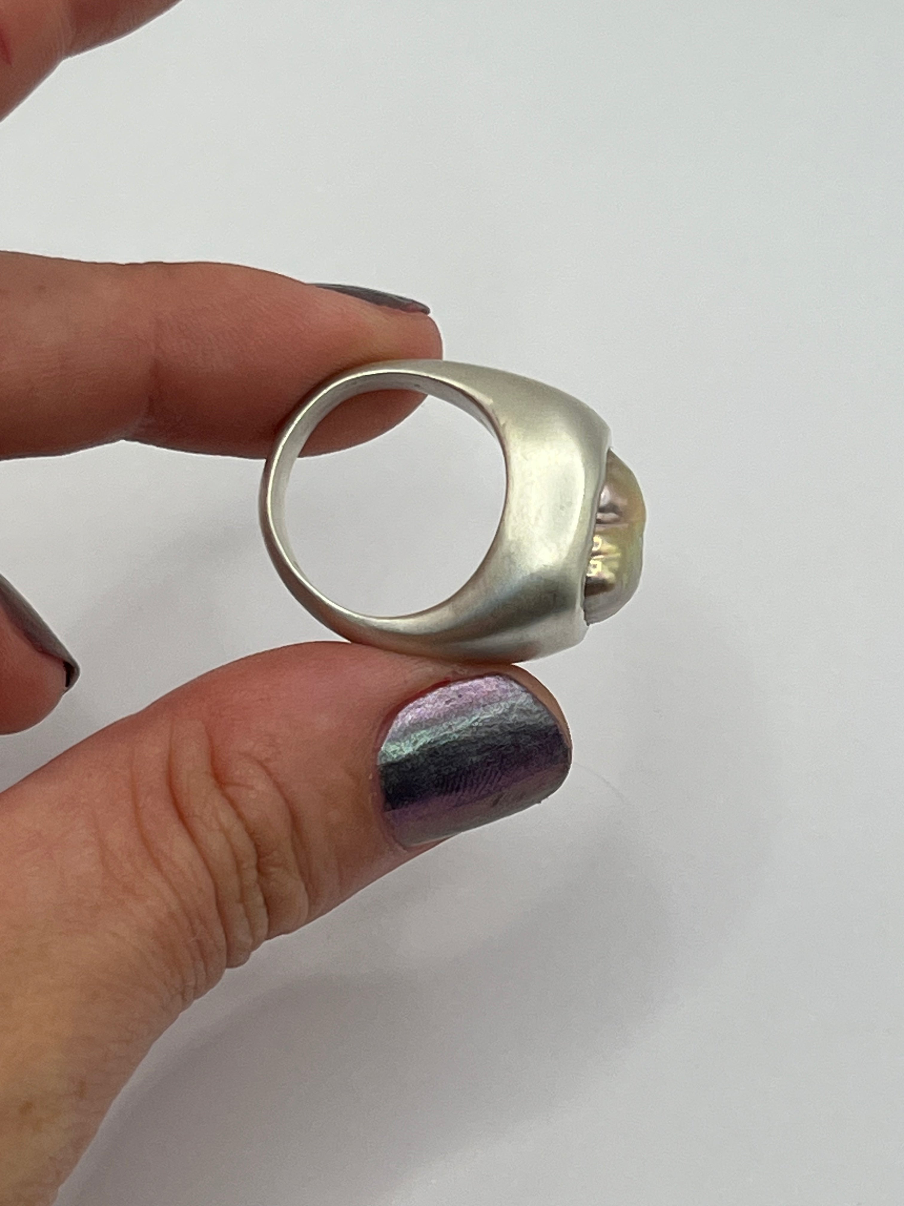 pearl ring~size 7