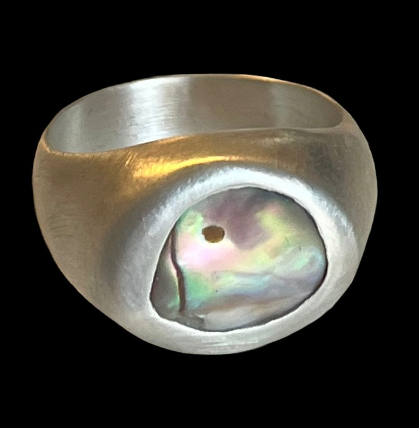 abalone ring ~ size 8